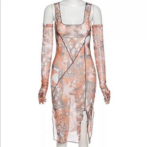 Mesh geo print dress with gloves